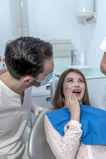 Best Broken or Chipped Tooth Repair in Plano, KY